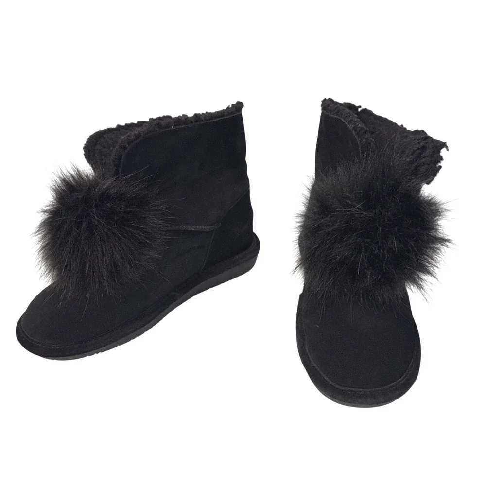 Bearpaw Black Suede Fur Pom Pom‎ Cozy Boots Size 8